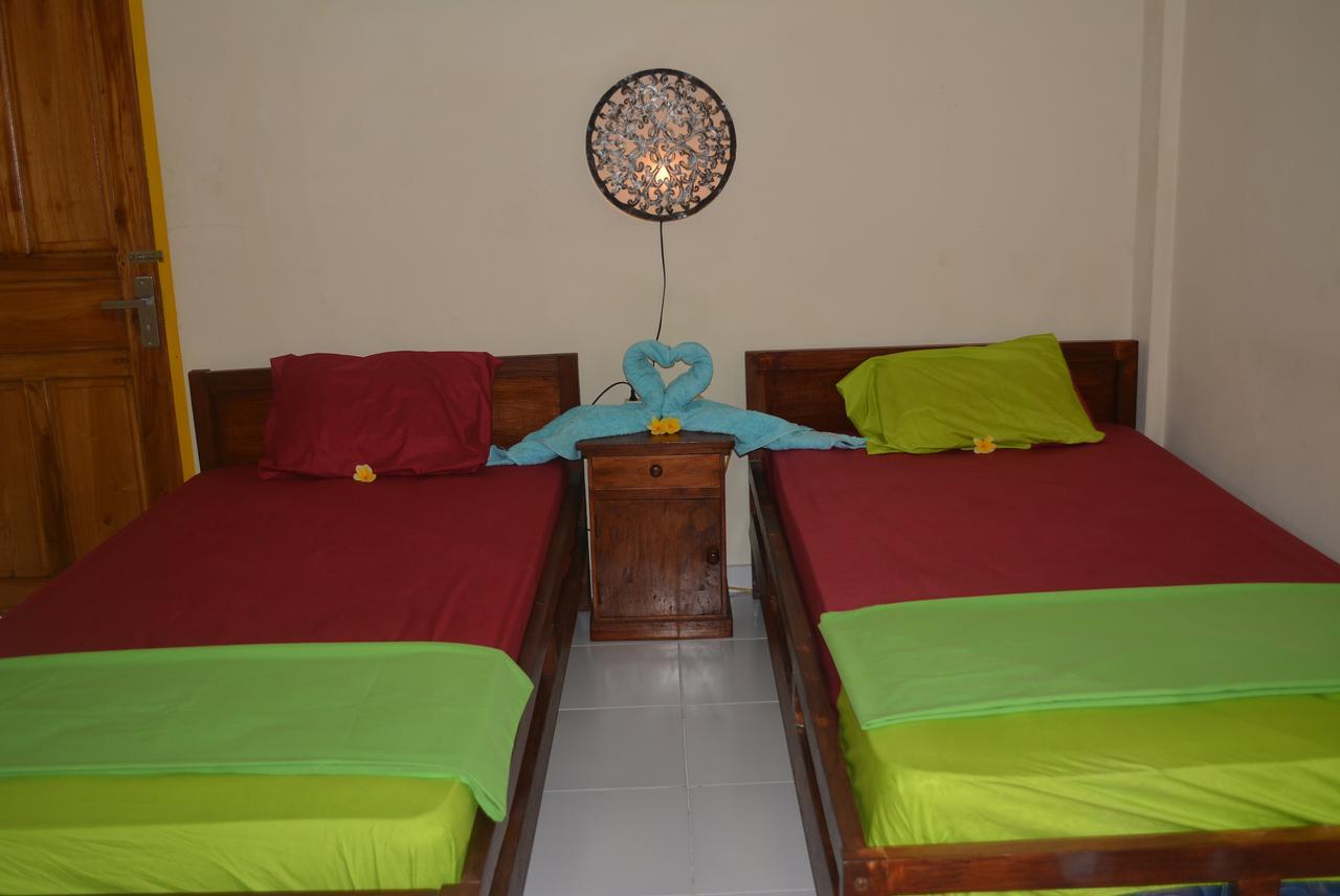 Repag Wayan Canggu Hostel Kuta Lombok Esterno foto