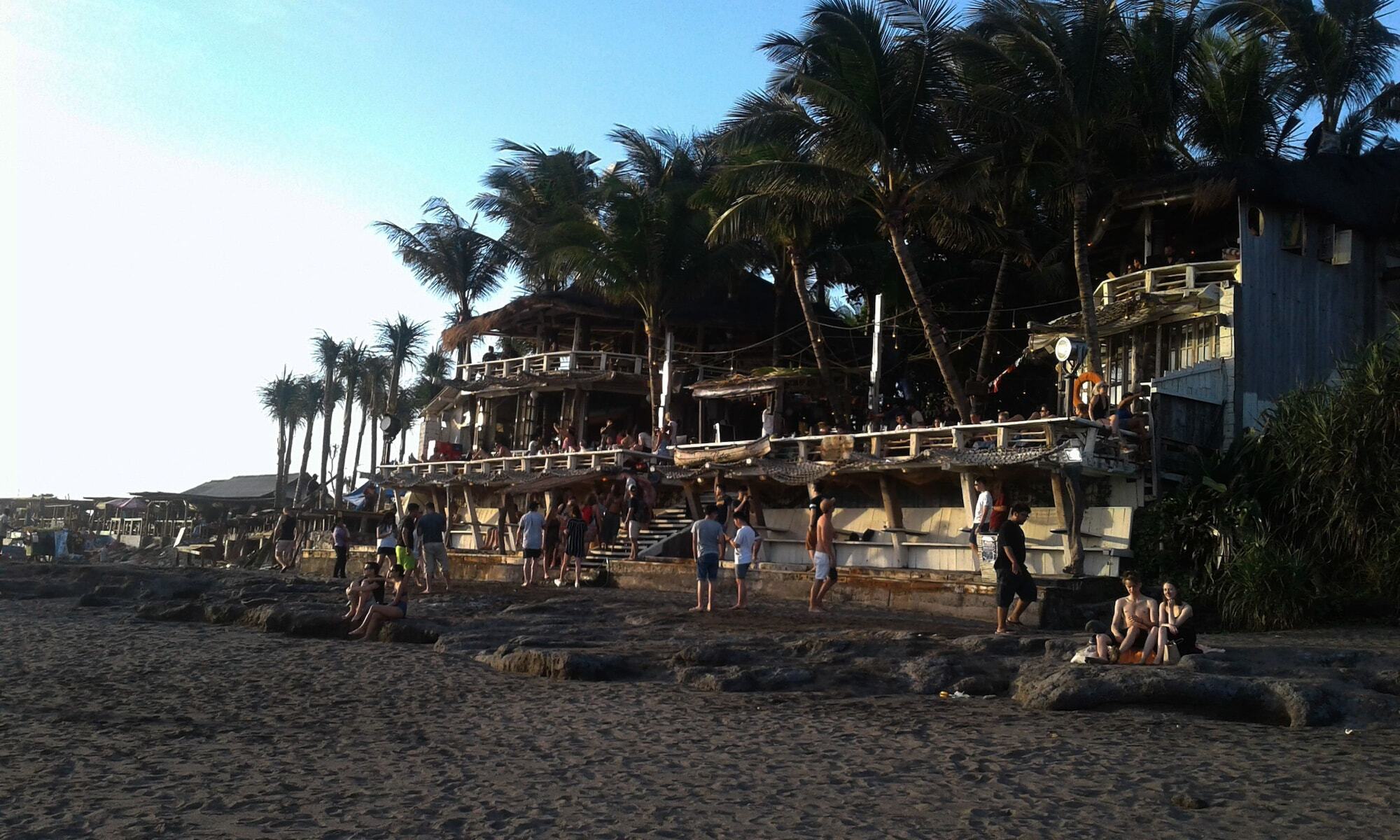 Repag Wayan Canggu Hostel Kuta Lombok Esterno foto